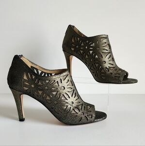 Vaneli Women's 7.5N Babe Pewter Metal Peep Toe Heels